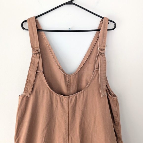 Oversized Tan Jumpsuit with Pockets Boho Cottacore Garden Workwear Size Small - Picture 8 of 13